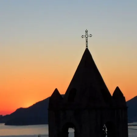 Affittacamere Da Marcello * Lerici