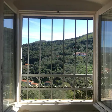 Affittacamere Da Marcello Pensión *